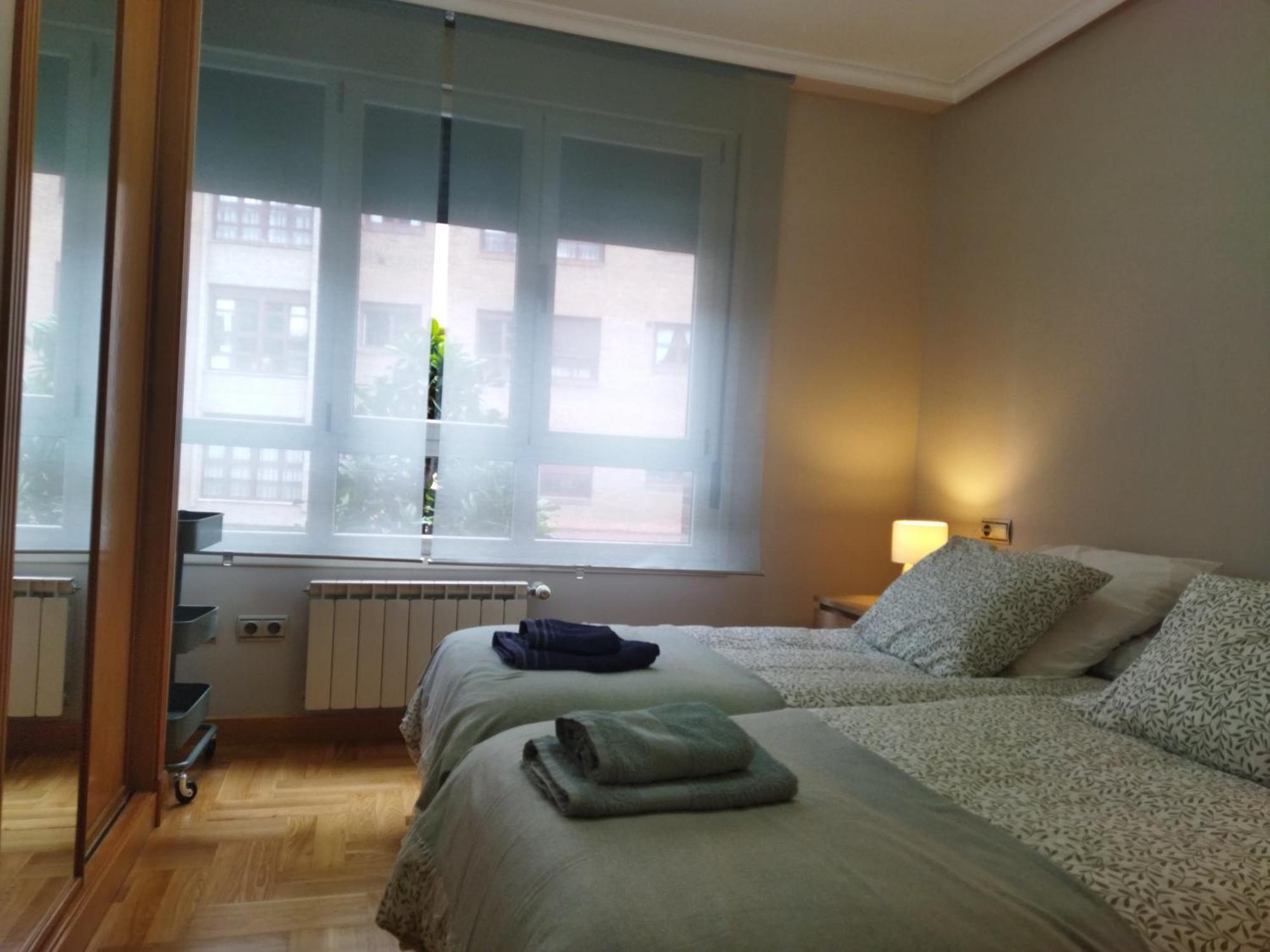 Centrico Apartamento Oviedo Parking Y Wifi Gratuitos Admite Mascotas 외부 사진